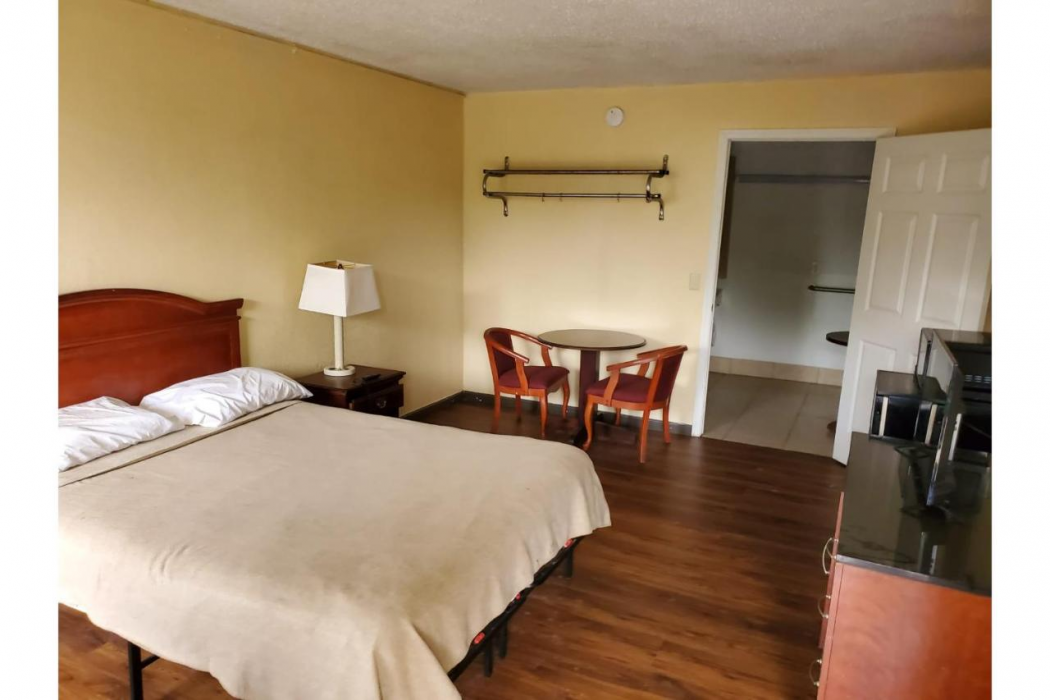 Hotel Vienna I-75 10/53