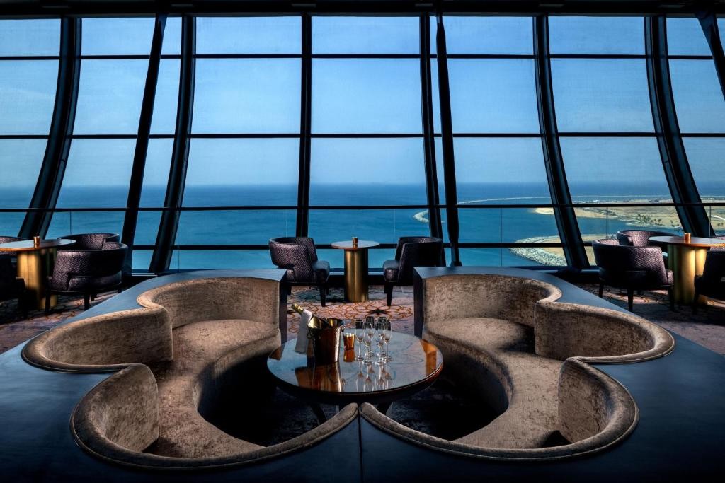 ITC Ratnadipa, a Luxury Collection Hotel, Colombo 26/81