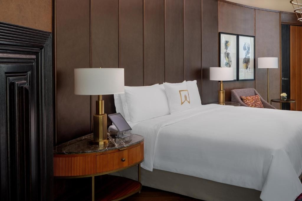 ITC Ratnadipa, a Luxury Collection Hotel, Colombo 15/81