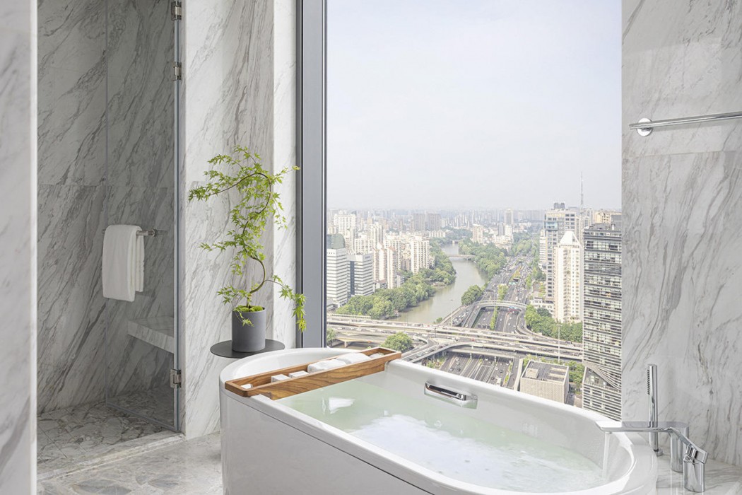 Four Seasons Hotel Hangzhou at Hangzhou Centre 13/55