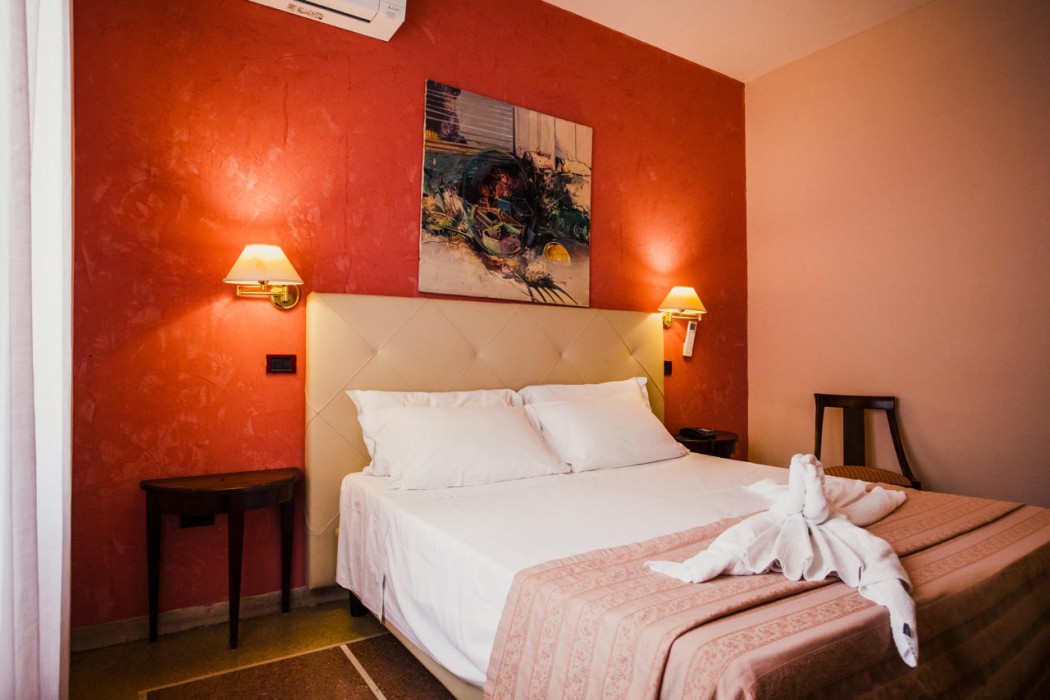 La Pace Hotel 22/122