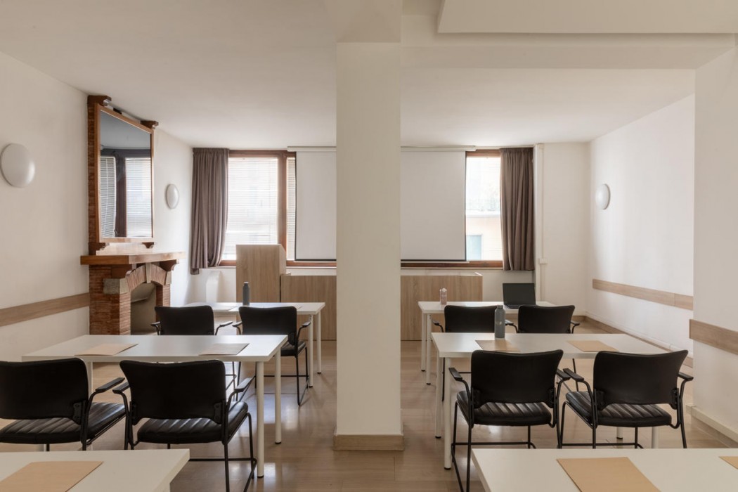 La Pace Hotel 71/122