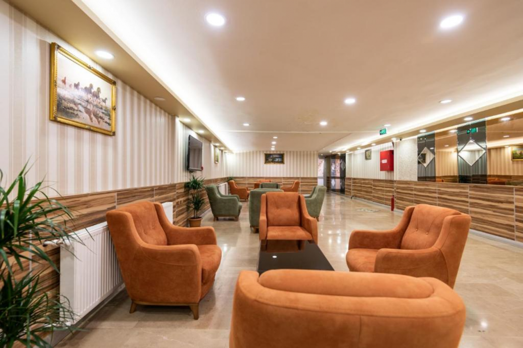 Dinar Hotel 33/43