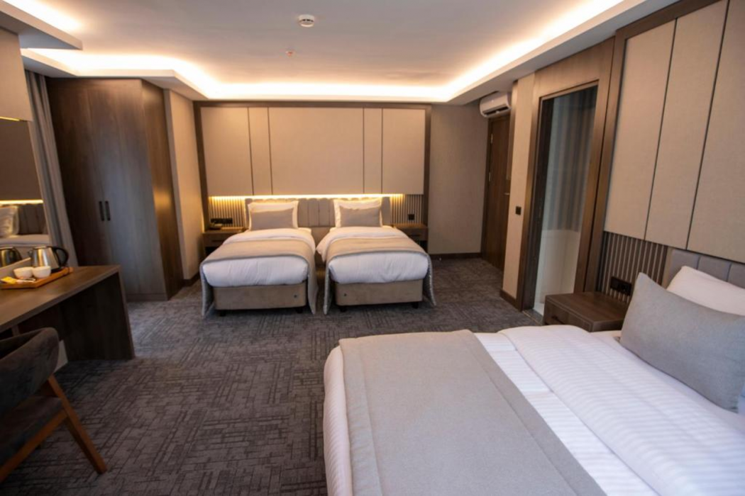 Best Garden Hotel 11/60