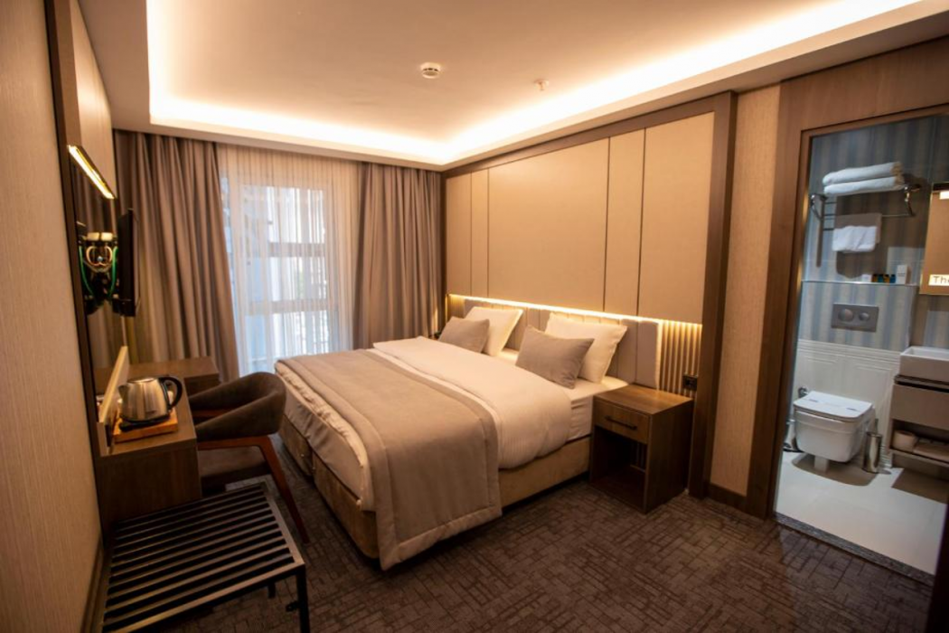 Best Garden Hotel 12/60
