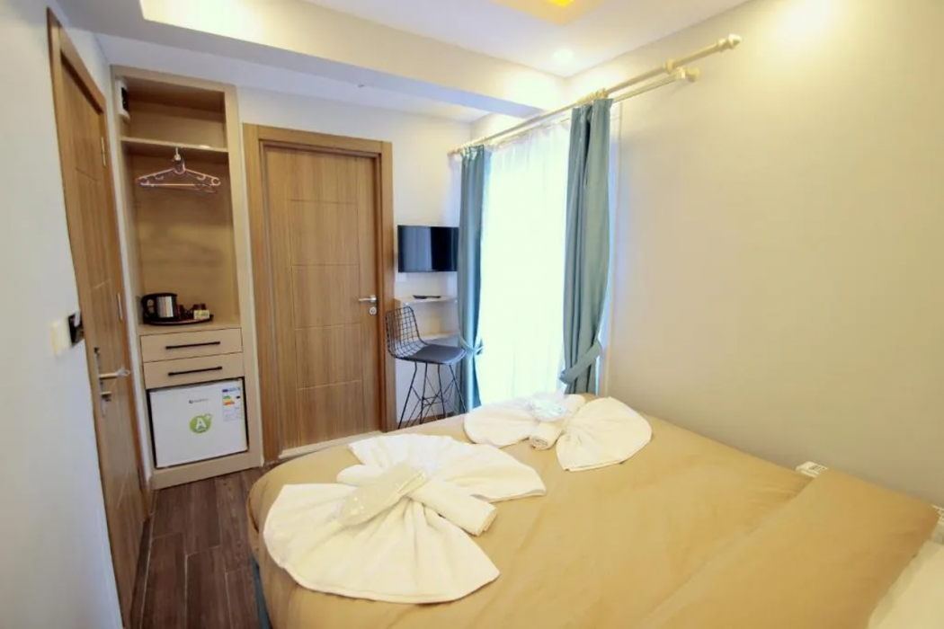 Hira Hotel 17/57