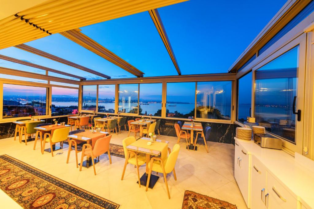 Eastanbul Suite 25/57