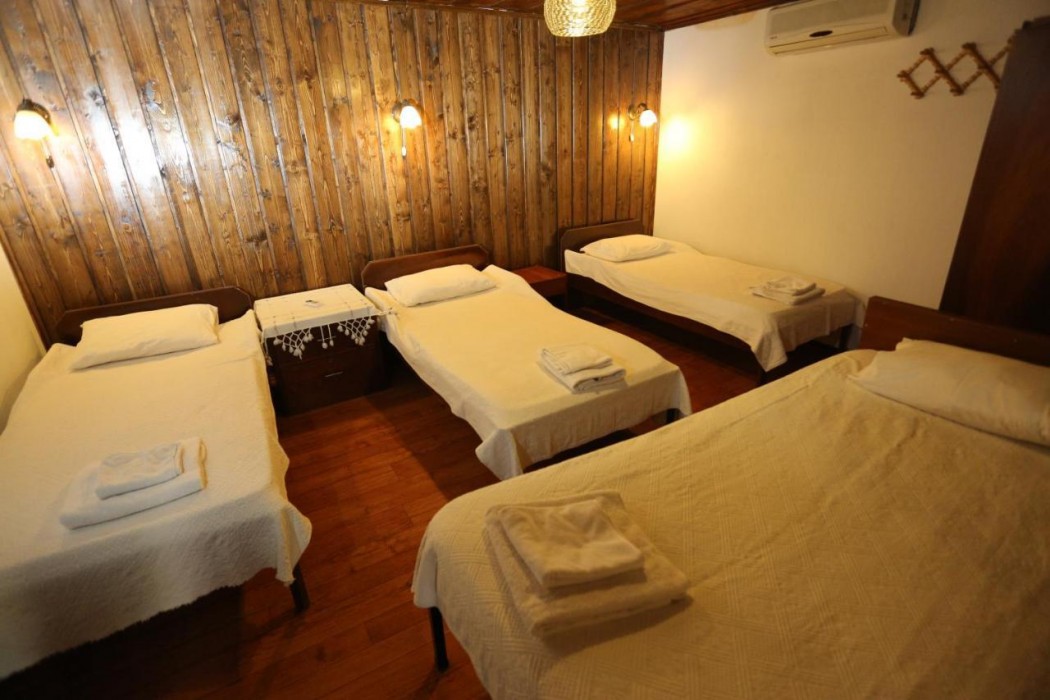 Akropolis Guest House 3/10