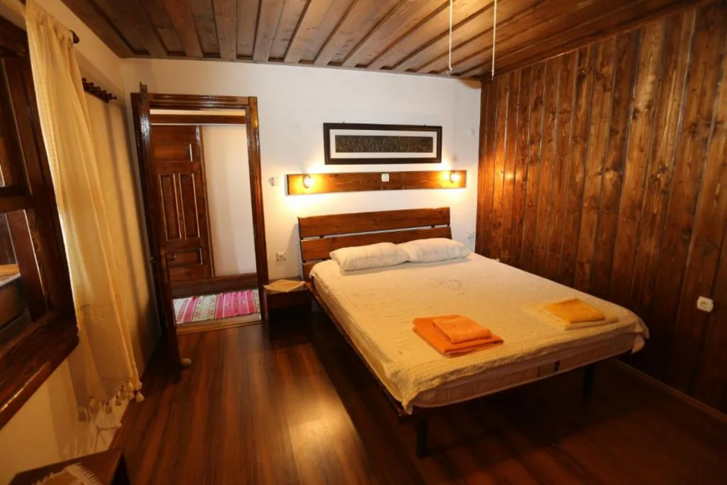 Akropolis Guest House 8/10