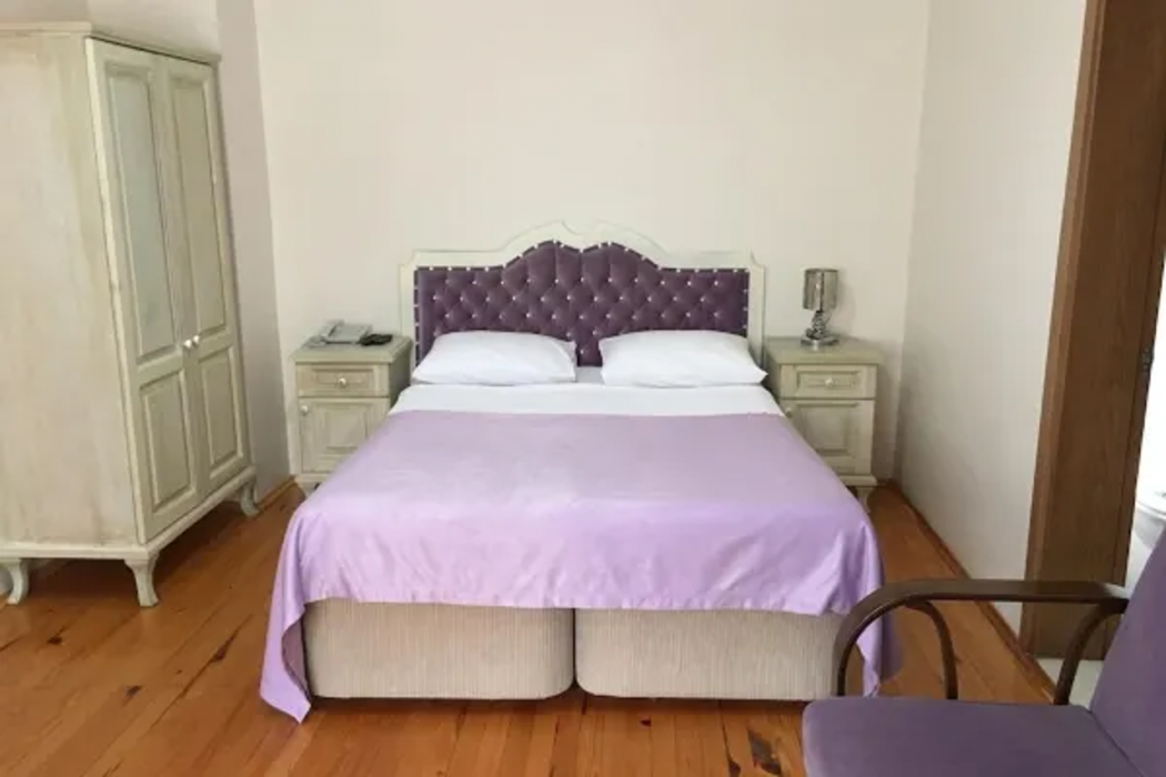 Dilek Konagi 12/60