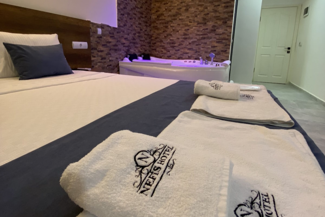 Nefis Hotel 13/60