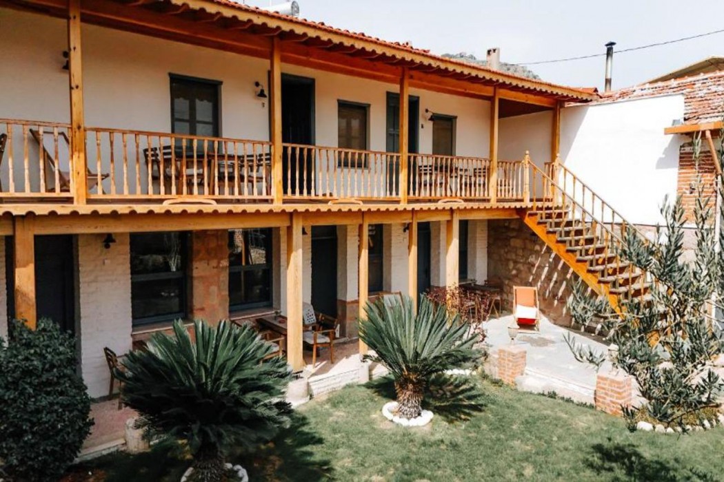 Attalos Suites Hotel 19/58