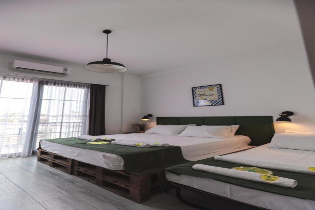 Limon Inn Hotel 10/60