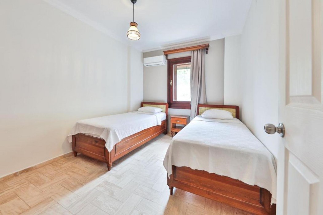 Nirvana Apartments 21/60