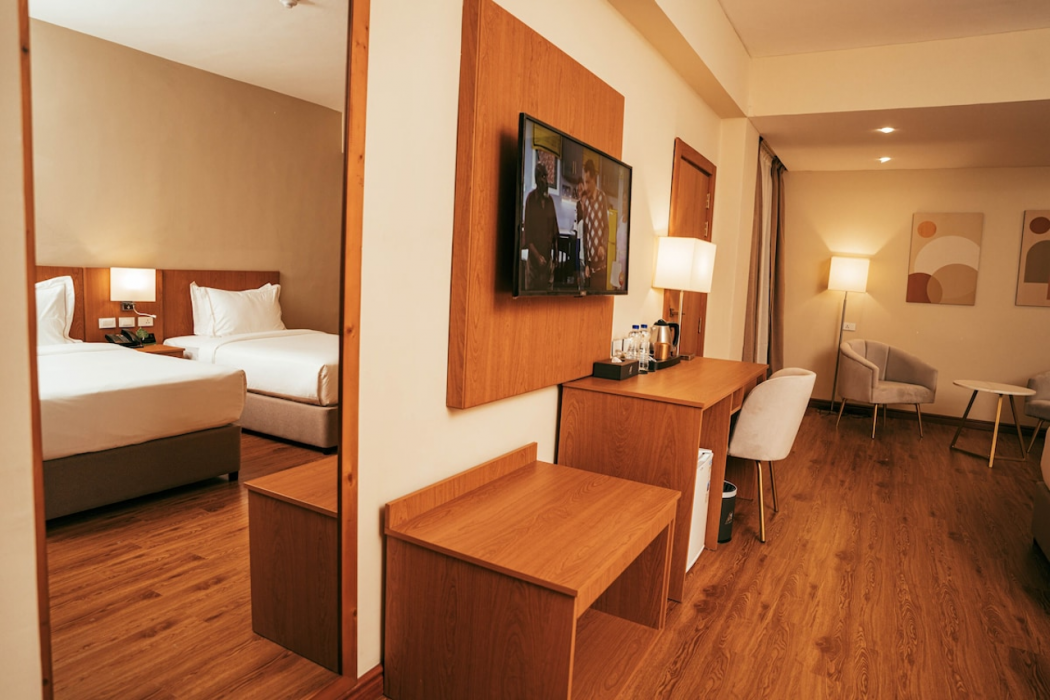 Aya Addis Hotel 7/27