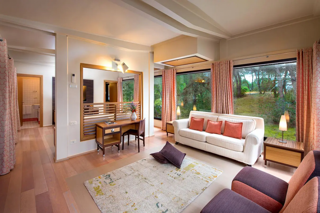 Room at Alborea Ecolodge Resort, CASTELLANETA