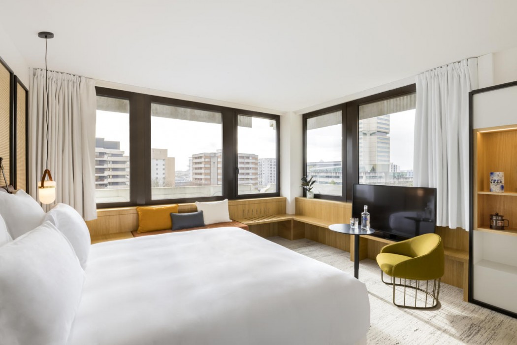 Room at FirstName Bordeaux, BORDEAUX