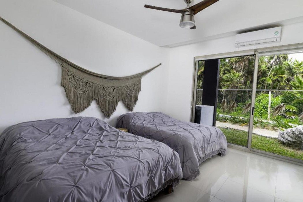 Angelina 28 Beachfront by Nah Hotels 15/53