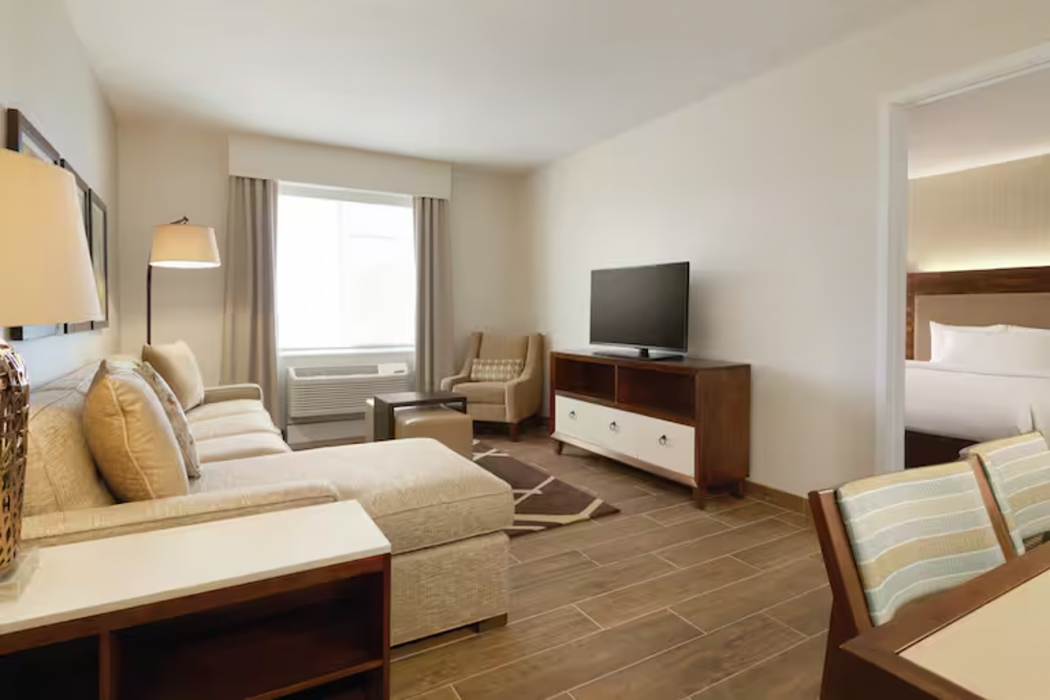 Homewood Suites by Hilton Newport Cincinnati 4/20
