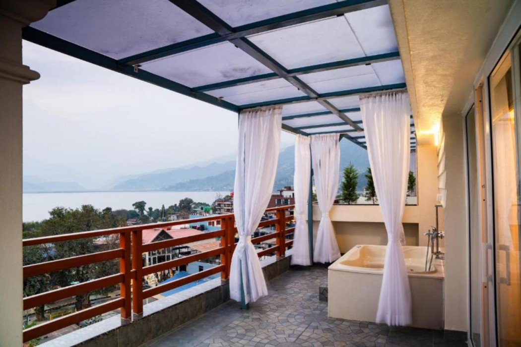 Pokhara Alpine & Springs 25/52