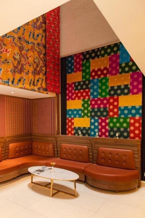 Mila Hotel 40/86