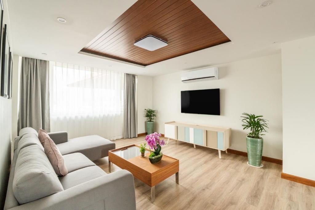 Mila Hotel 22/86
