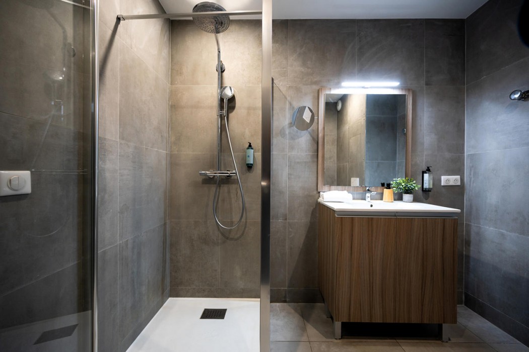 Nemea Paris Levallois 32/56
