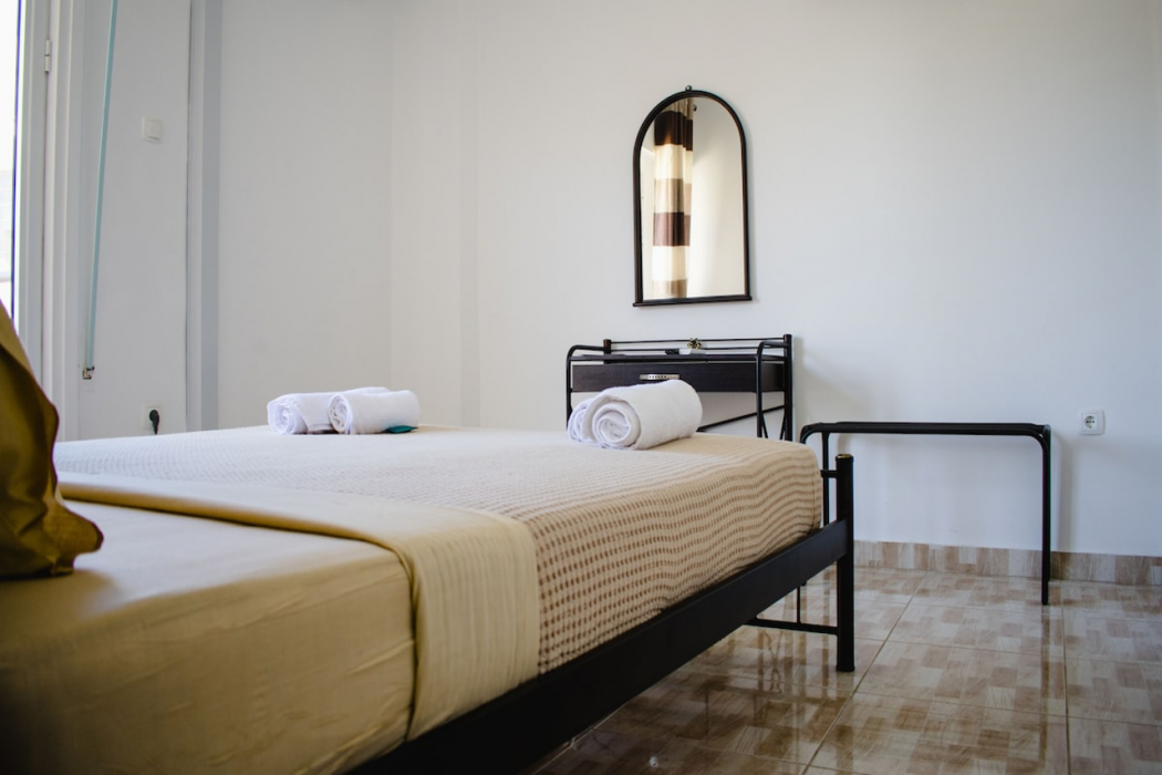Nikolakakis Rooms Lavrio 13/65