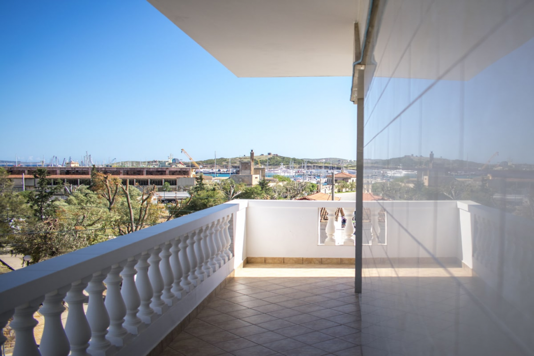 Nikolakakis Rooms Lavrio 30/65