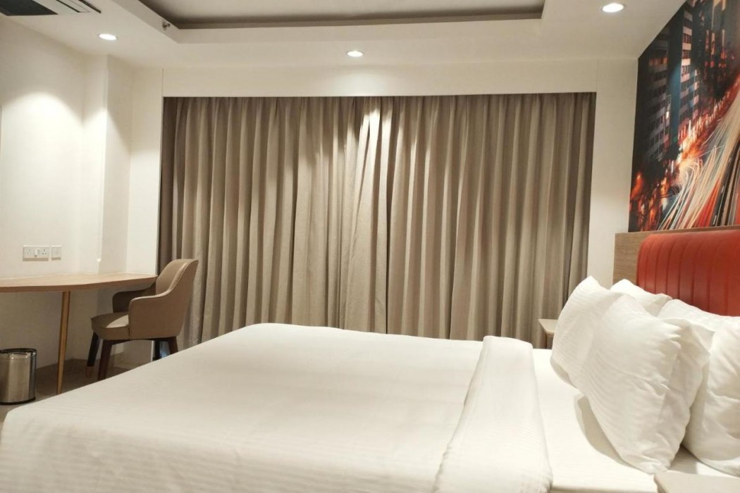 Alivaa Hotel Gurugram Sohna Road 7/60