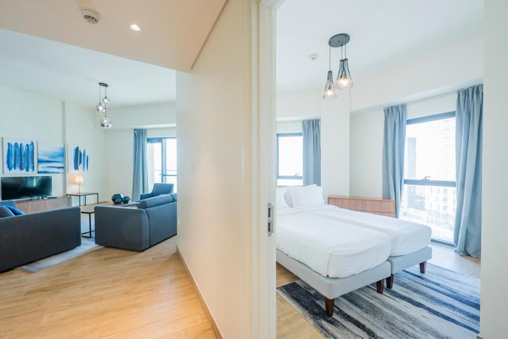 Expo Village Serviced Apartments 24/52