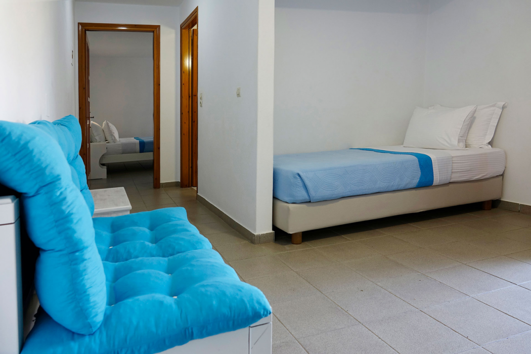 Elena Studios & Apartments 17/60