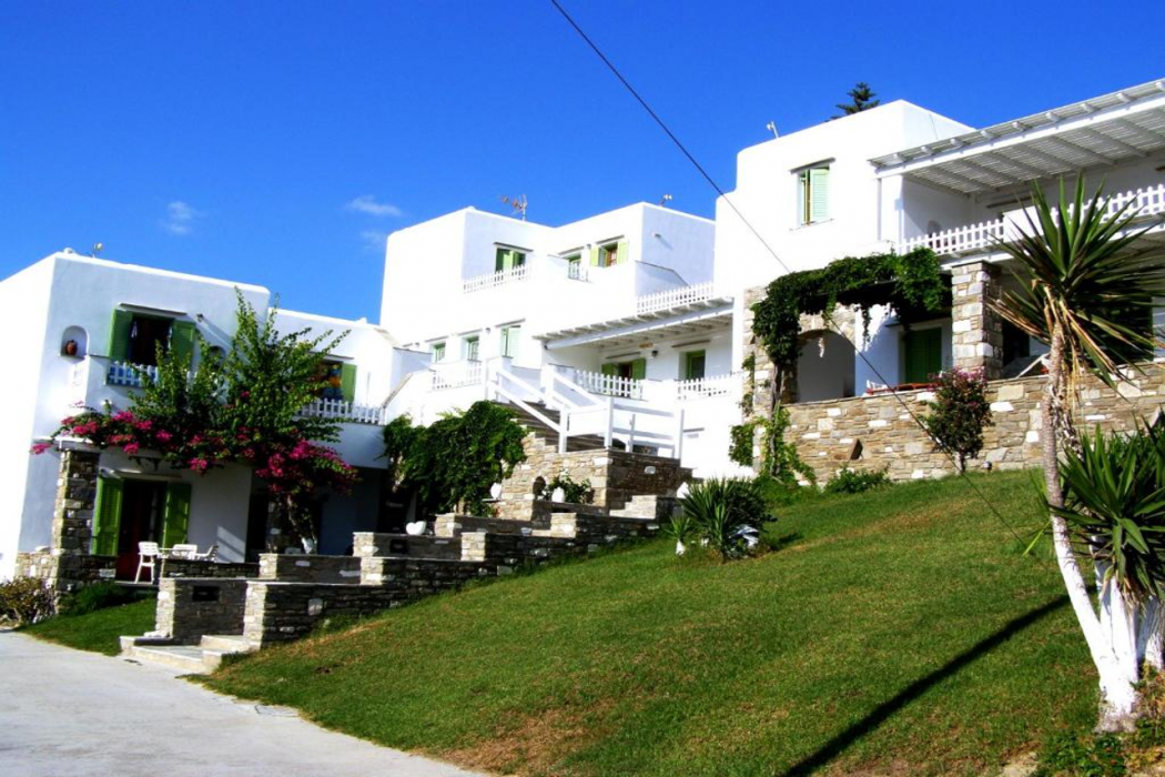 Elena Studios & Apartments 2/60