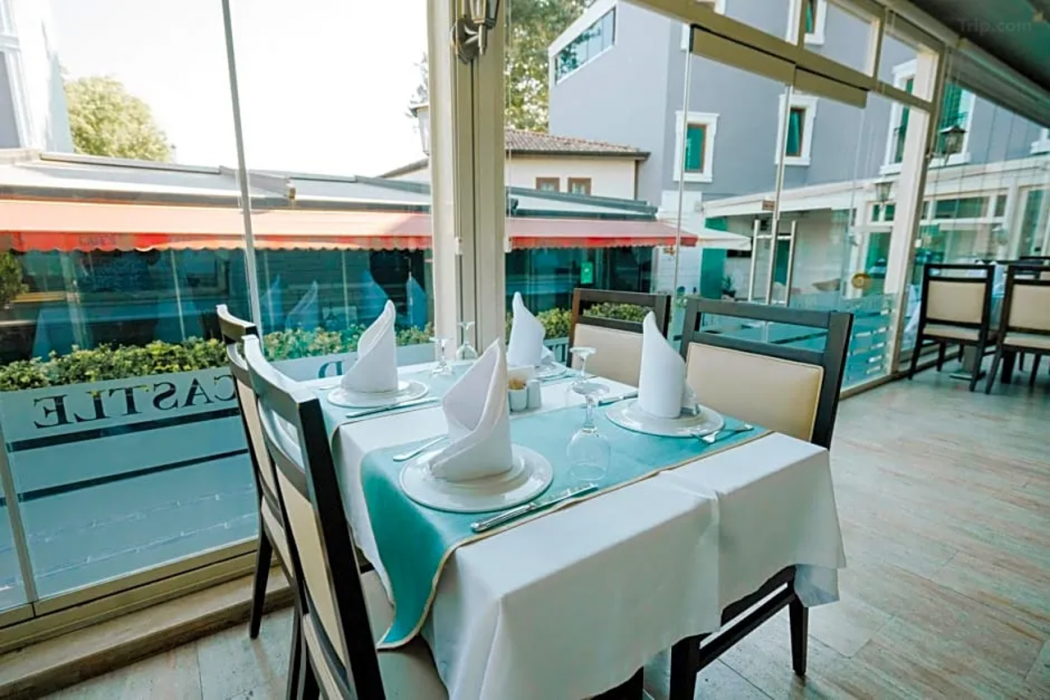 Ener Old Castle Resort Hotel 14/63