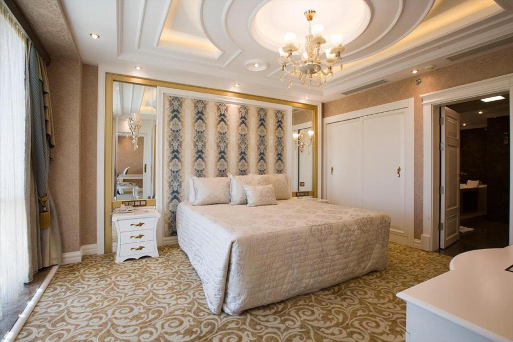 Grand Altuntas 10/52
