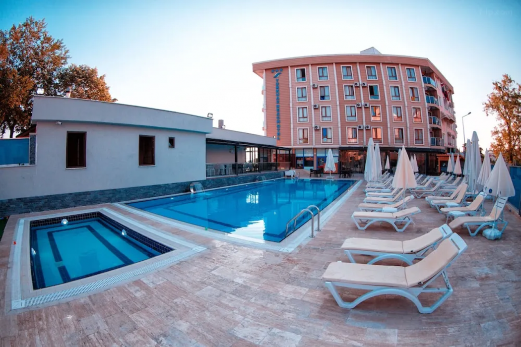 Turkuaz Beach Hotel 24/49