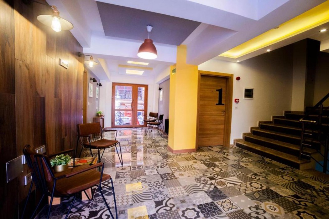 Set Ozer Hotel 7/60