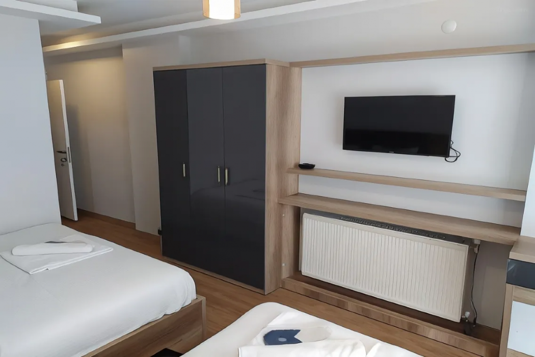 Akdeniz Van Otel 12/28