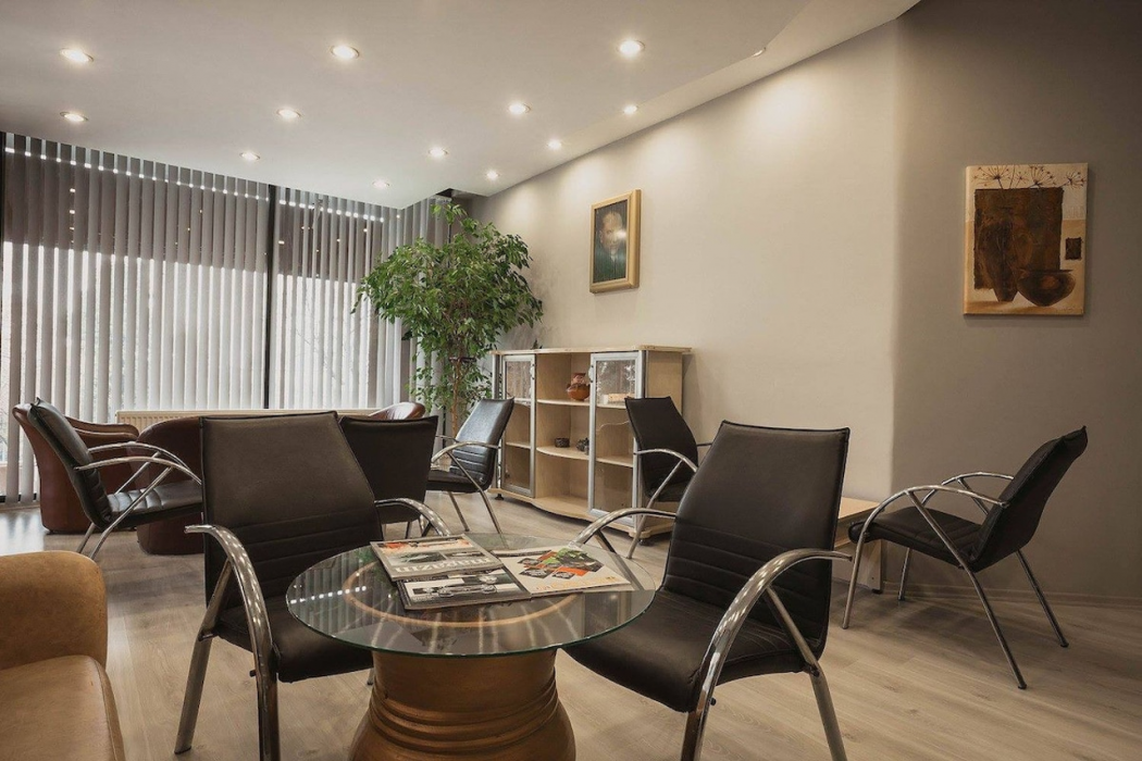 Edrin Hotel 6/32