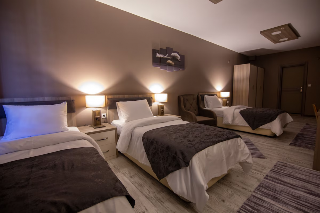 Staron Otel 13/34