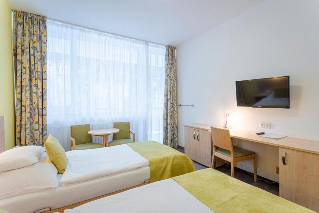 Hotel Behounek 21/77
