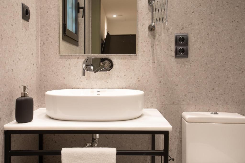 Boutique Rooms Playa Burriana 24/70