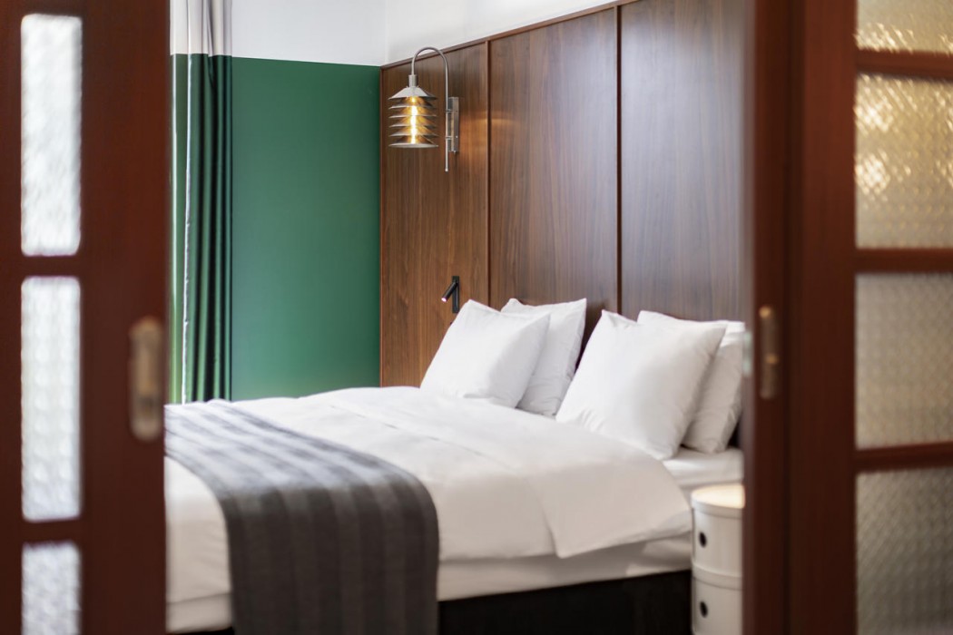 Hotel Afisha 18/71