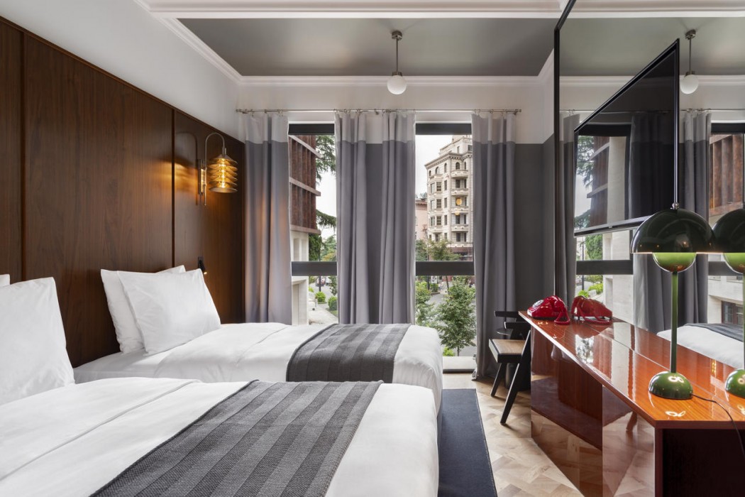 Hotel Afisha 23/71