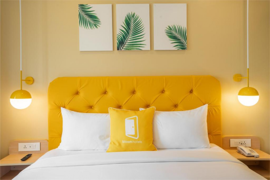 Bloom Hub - WEH Andheri 7/14