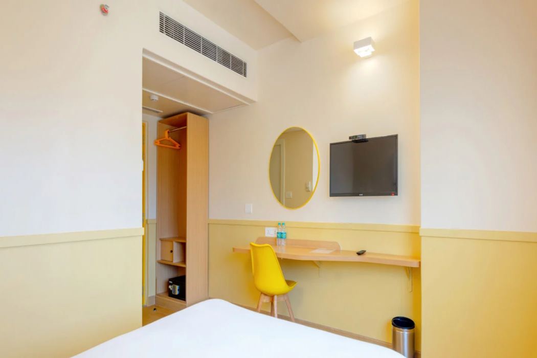 Bloom Hotel - HITEC City 5/14