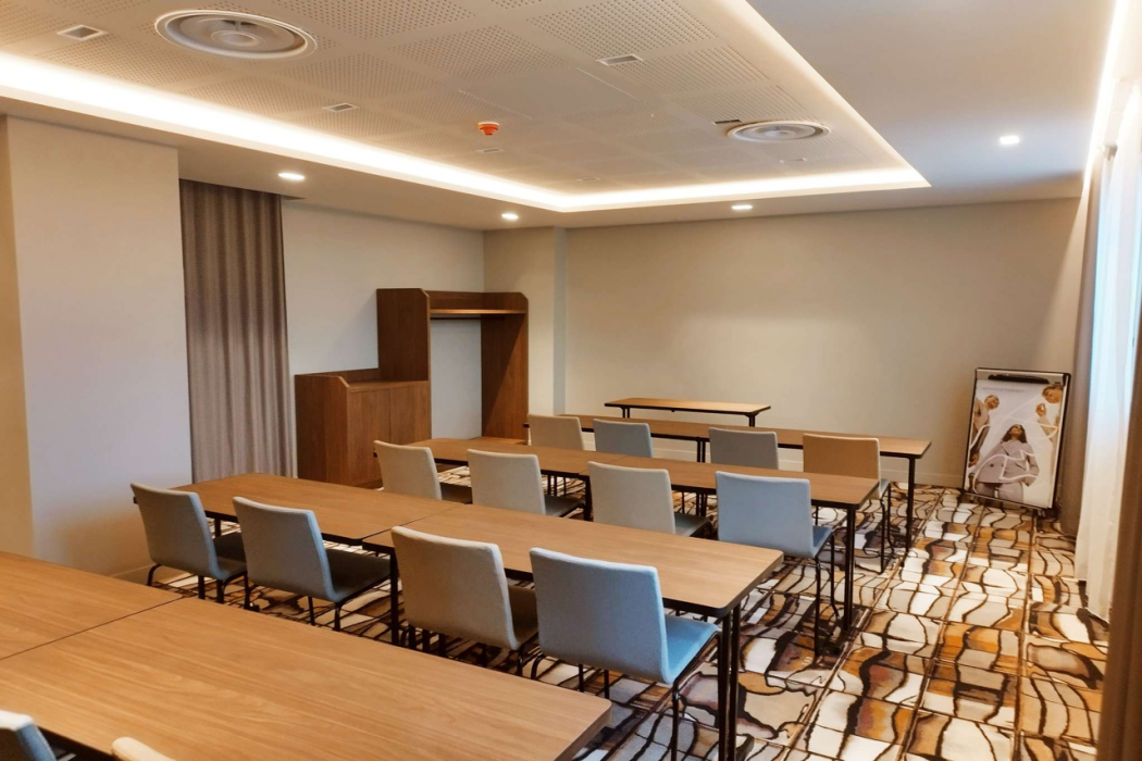 Ibis Acheres St Germain en Laye 26/55