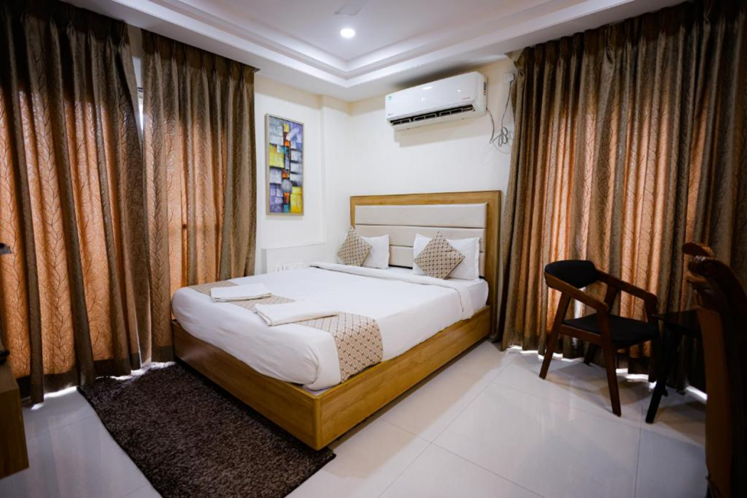 M Square Hotel 16/40
