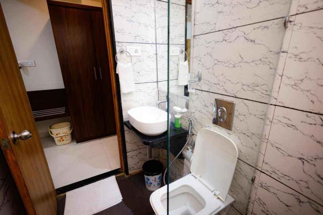M Square Hotel 11/40