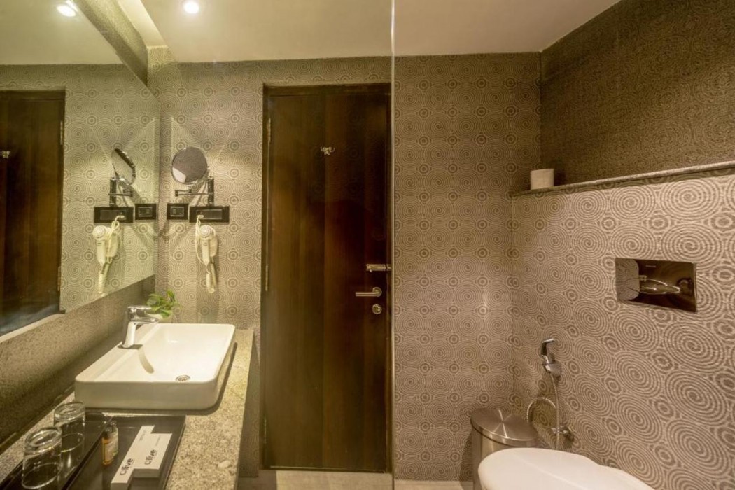Olive Hotel Mg Road Dunsvirk Inn by Embassy Group 12/38
